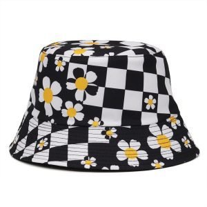 black daisy bucket hat
